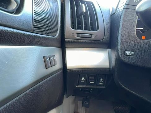 Used 2014 INFINITI Q60 Journey w/ Premium Package image 16