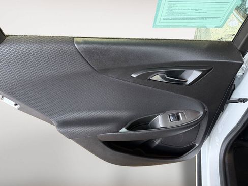Used 2023 Chevrolet Malibu LT FWD image 11