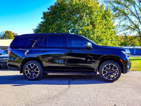 Used 2022 Chevrolet Tahoe RST w/ Luxury Package image 3