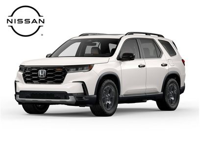Used 2025 Honda Pilot TrailSport