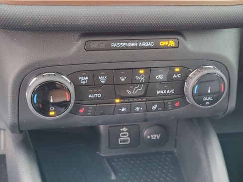 Certified 2023 Ford Bronco Sport Outer Banks w/ Tech Package image 24