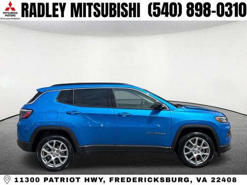 Used 2022 Jeep Compass Latitude AWD/4WD image 20