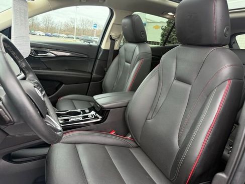 Used 2023 Buick Envision Essence w/ Sport Touring Package image 13