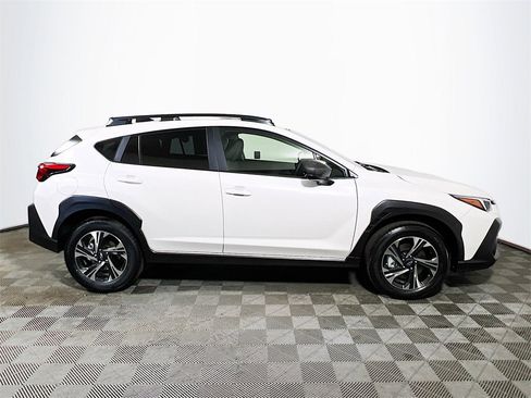 New 2025 Subaru Crosstrek 2.0i Premium image 9