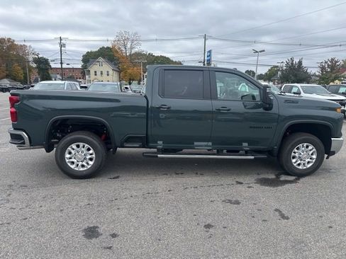 New 2026 Chevrolet Silverado 3500 LT AWD/4WD image 6