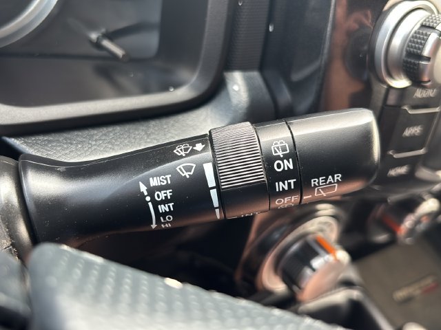 Used 2017 Toyota 4Runner TRD Off-Road Premium AWD/4WD image 22