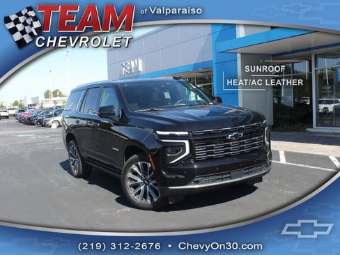Used 2025 Chevrolet Tahoe High Country AWD/4WD image 1