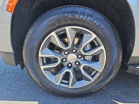 Used 2024 Chevrolet Tahoe LT w/ LT Signature Package image 35