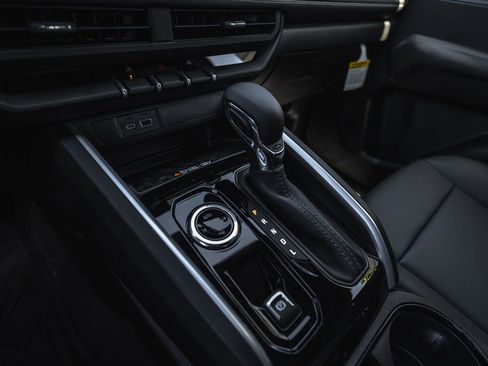 New 2026 Chevrolet Colorado LT AWD/4WD image 21