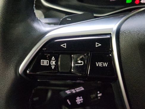 Used 2023 Audi A6 2.0T Premium w/ Convenience Package image 18