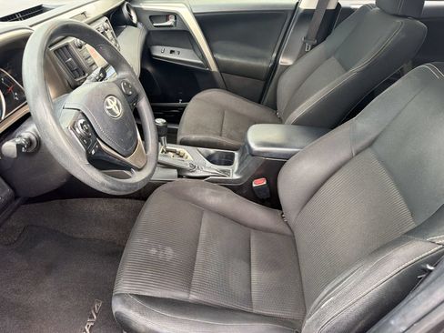 Used 2014 Toyota RAV4 XLE FWD image 5