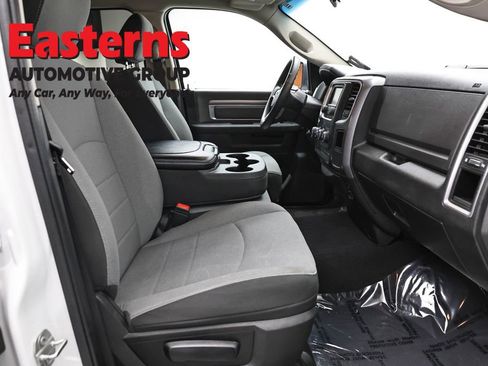 Used 2024 RAM 1500 Classic SLT AWD/4WD image 22
