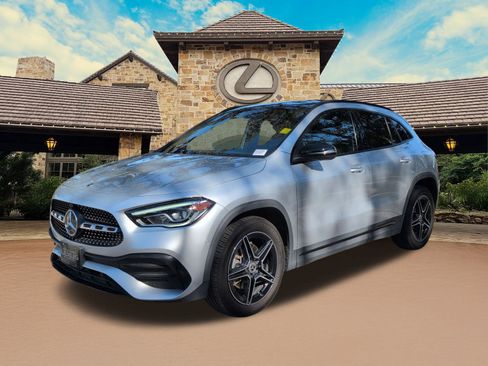Used 2023 Mercedes-Benz GLA 250 image 4