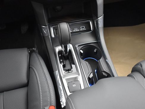 New 2026 Subaru Ascent Limited image 21