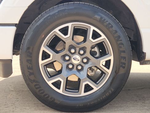 Used 2024 Ford F150 STX RWD image 8