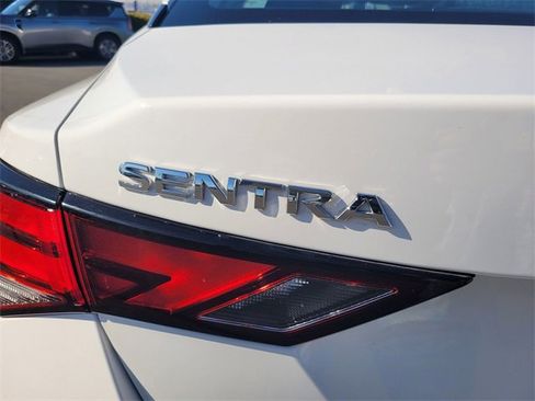 Used 2024 Nissan Sentra SV image 10