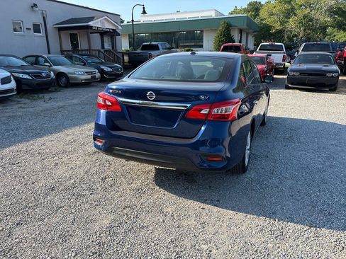 Used 2019 Nissan Sentra SV FWD image 10
