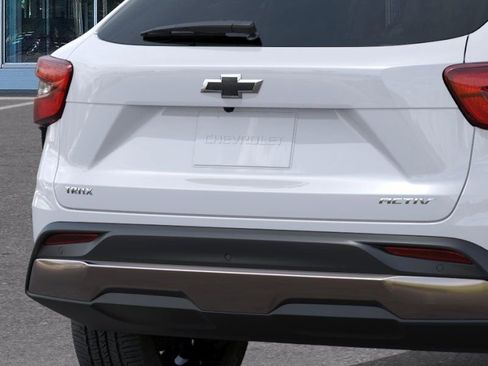 New 2026 Chevrolet Trax ACTIV FWD image 14