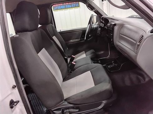 Used 2011 Ford Ranger XL image 14