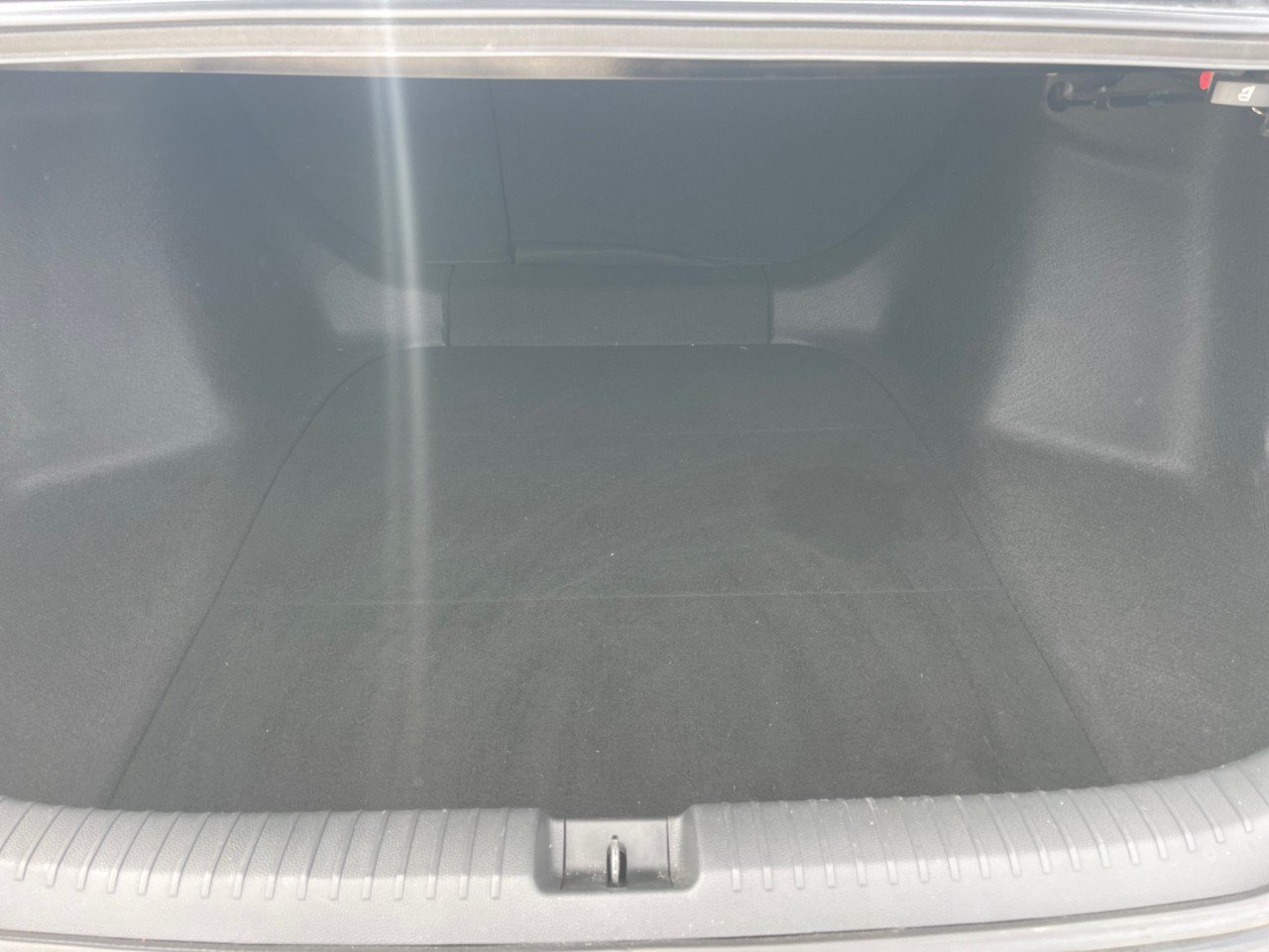 Used 2024 Honda Accord Sport image 10