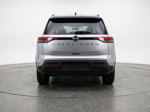 Used 2025 Nissan Pathfinder SV AWD/4WD image 7