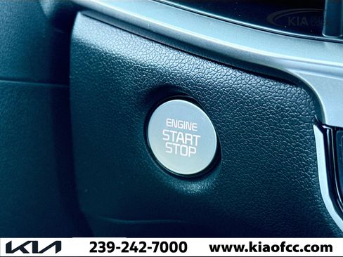 New 2026 Kia Sorento S image 36