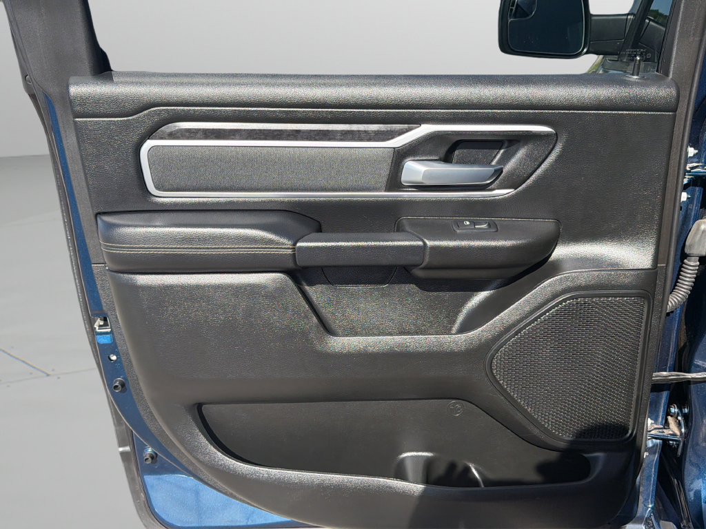 Used 2022 RAM 1500 Big Horn AWD/4WD image 14