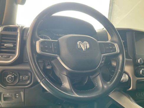Used 2022 RAM 1500 Laramie AWD/4WD image 14