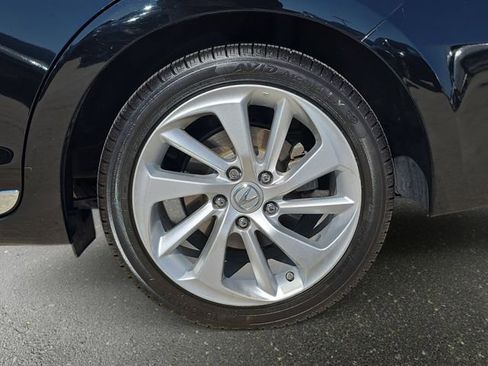 Used 2017 Acura ILX FWD image 36