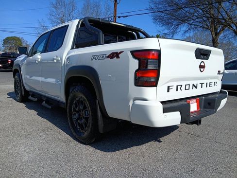 Used 2022 Nissan Frontier PRO-4X w/ Pro-4X Premium Package image 9