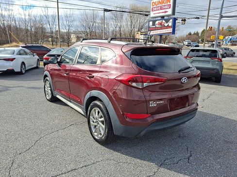 Used 2017 Hyundai Tucson SE image 6