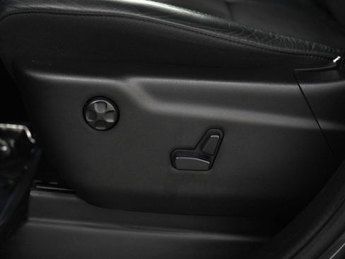 Used 2020 Dodge Durango GT image 28