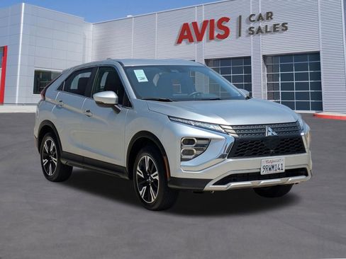 Used 2025 Mitsubishi Eclipse Cross SE AWD/4WD image 3
