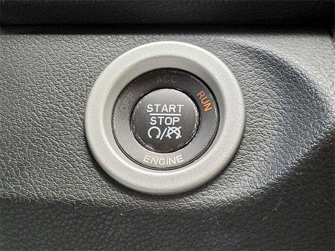 Used 2016 RAM 2500 Laramie image 24