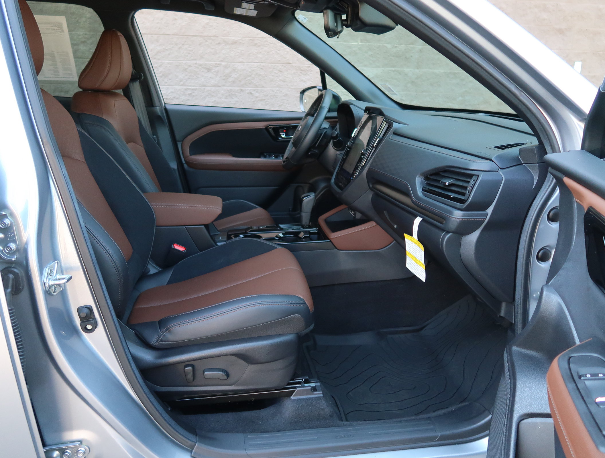 Certified 2026 Subaru Forester Touring w/ Touring Hybrid Package AWD/4WD image 39