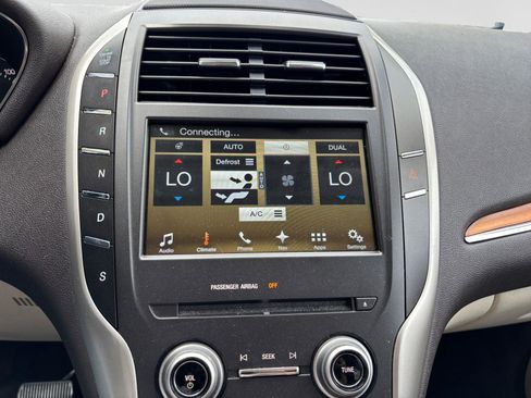 Used 2016 Lincoln MKC Reserve w/ Lincoln MKC Climate Package AWD/4WD image 24