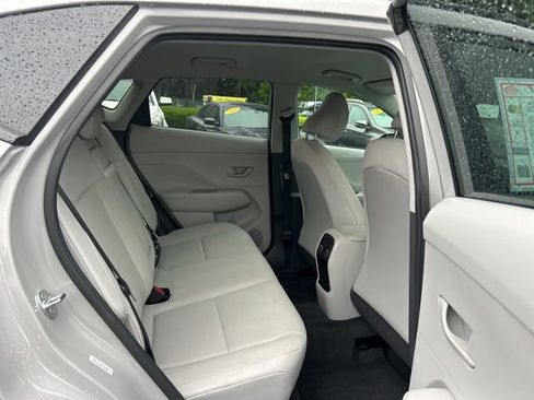 Used 2024 Hyundai Kona SEL AWD/4WD image 19
