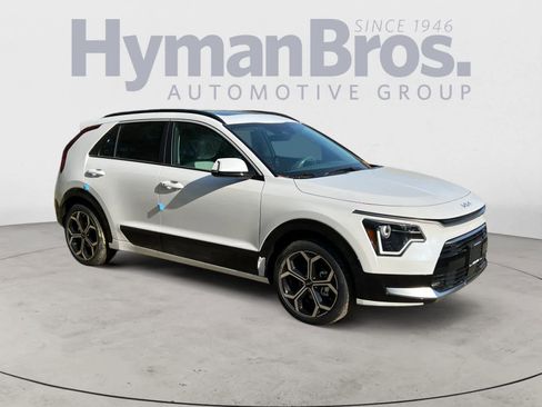 New 2025 Kia Niro EX Touring image 1