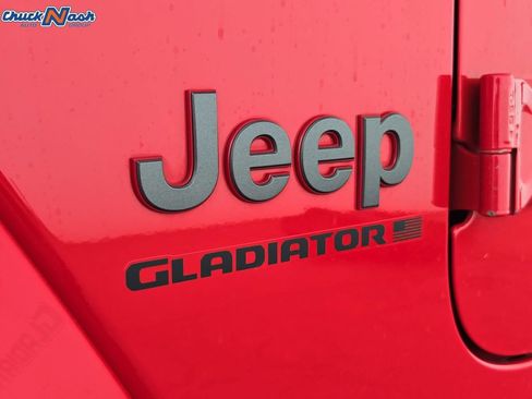 Used 2023 Jeep Gladiator Rubicon w/ LED Lighting Group AWD/4WD image 21
