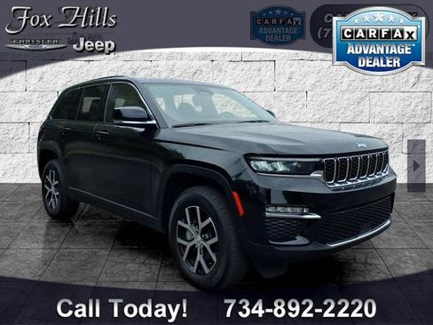 Used 2024 Jeep Grand Cherokee Limited AWD/4WD image 1