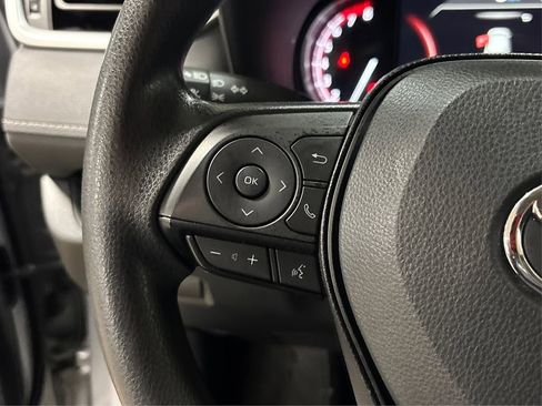 Used 2024 Toyota RAV4 XLE image 34