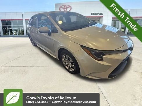 Used 2024 Toyota Corolla LE image 1