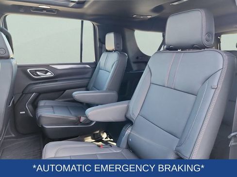 Certified 2023 Chevrolet Suburban RST w/ Luxury Package image 17