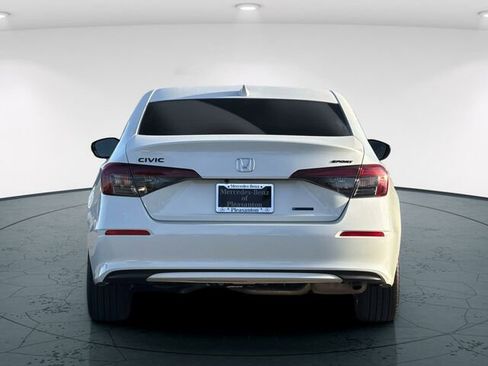 Used 2026 Honda Civic 4D Sedan image 6