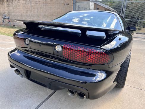 Used 2001 Pontiac Firebird Formula w/ Protection Group image 15