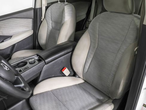 Used 2023 Nissan Rogue SV image 22