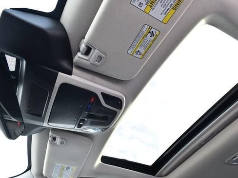 Used 2025 Subaru Outback Onyx Edition image 21