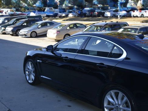 Used 2013 Jaguar XF 3.0 image 27