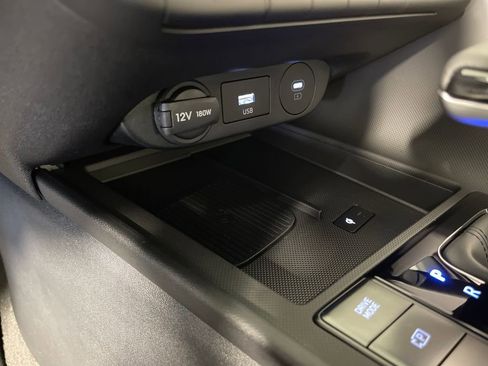 New 2026 Hyundai Elantra Sport image 32