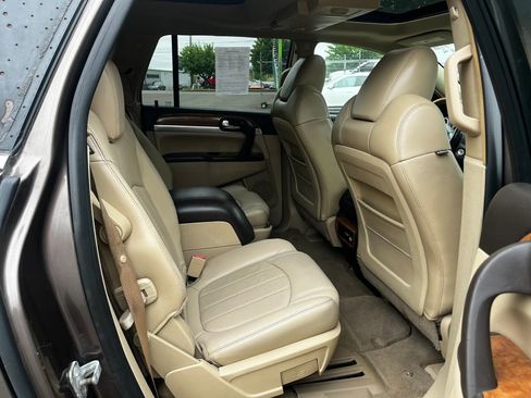 Used 2009 Buick Enclave CXL w/ Entertainment Package #4 AWD/4WD image 18